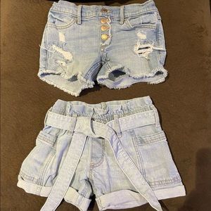 Abercrombie Short Jeans size 5/6 new without tags, 2 for $20.